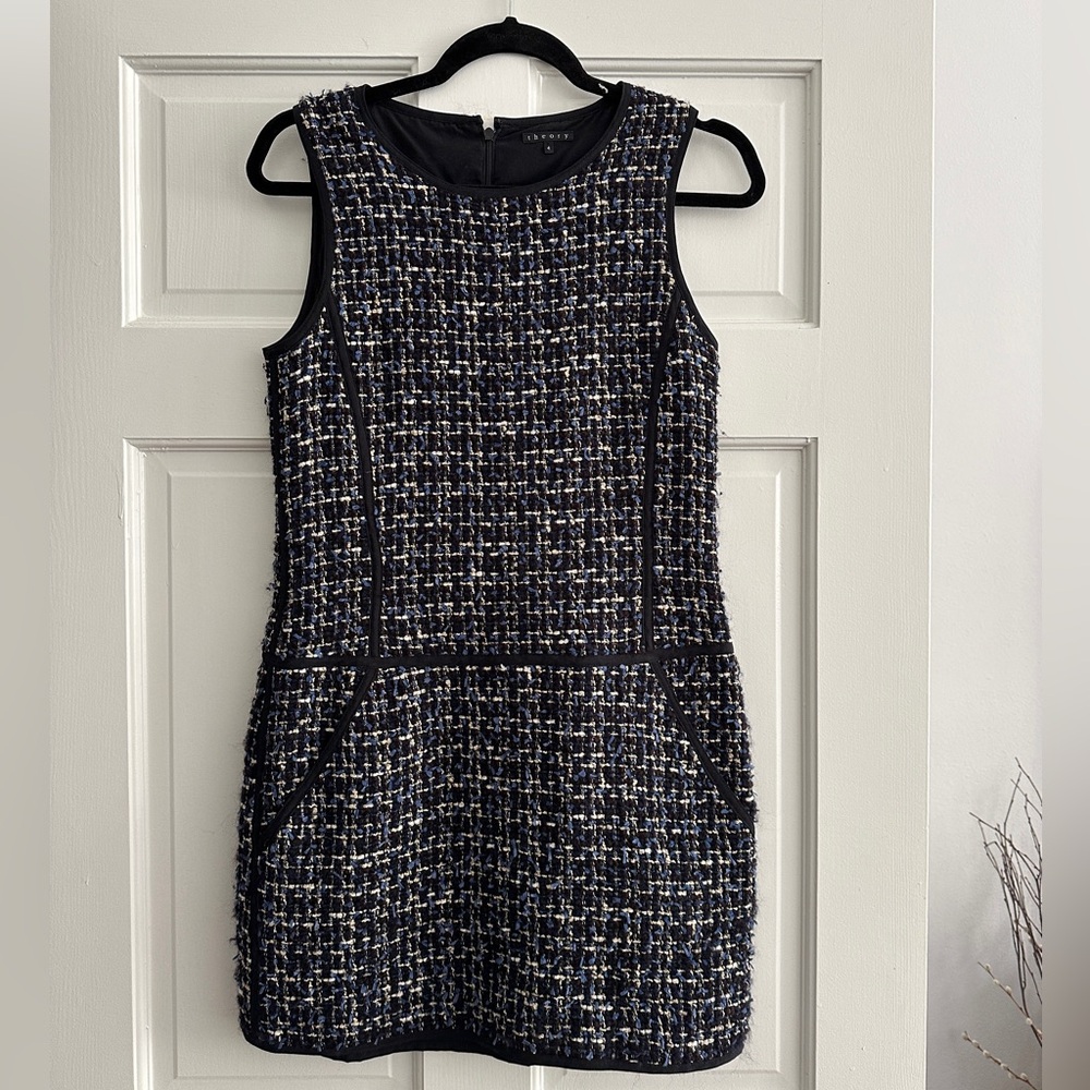 Theory Waldia Tweed Shift Dress (Size 4)